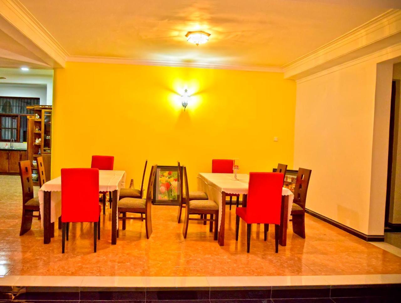 Siluni'S Villa Anuradhapura Eksteriør billede
