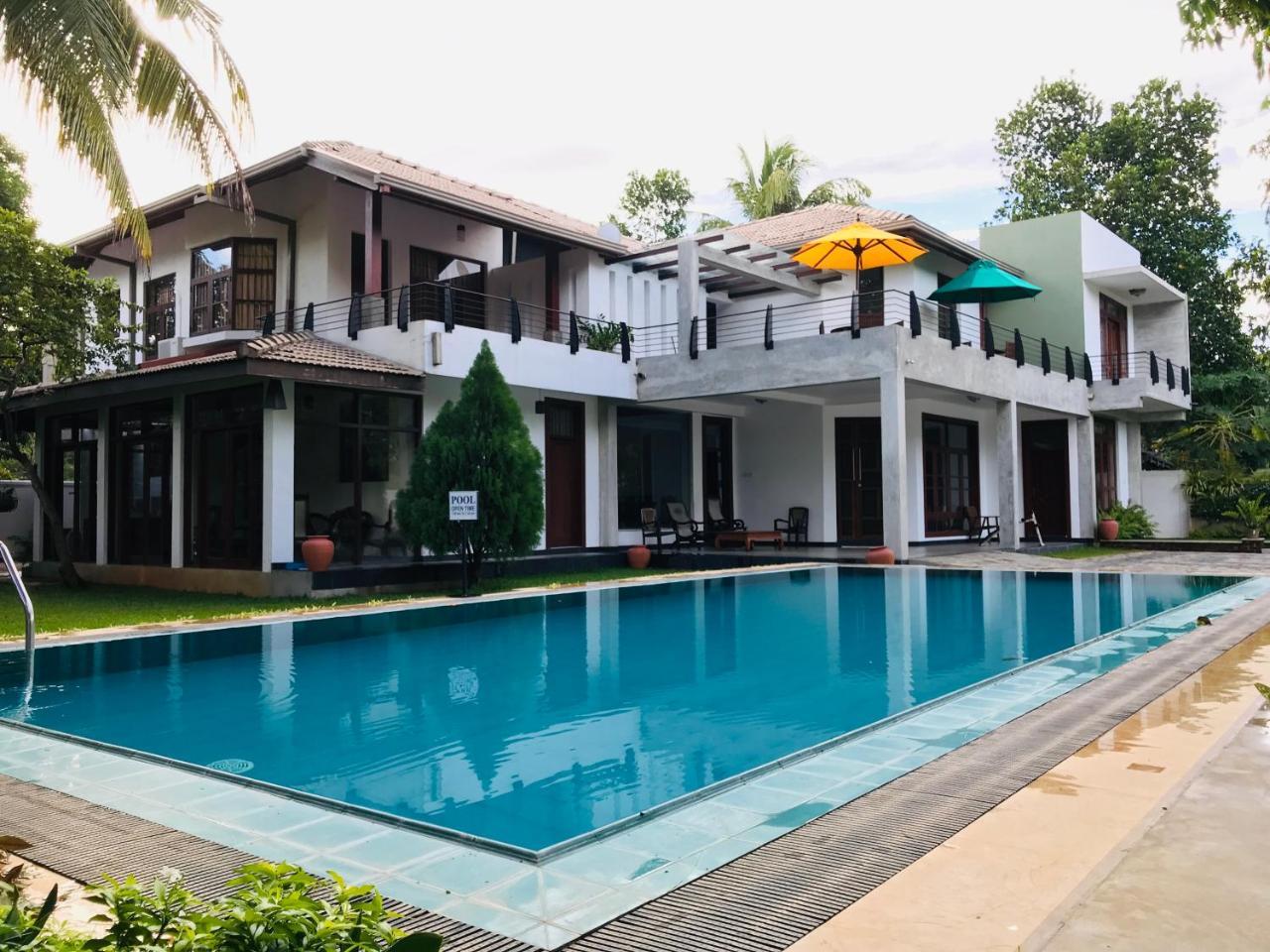 Siluni'S Villa Anuradhapura Eksteriør billede