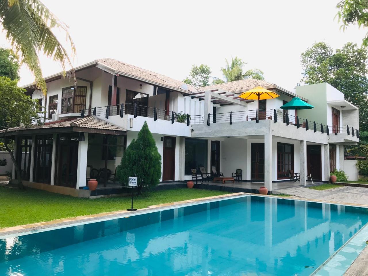 Siluni'S Villa Anuradhapura Eksteriør billede